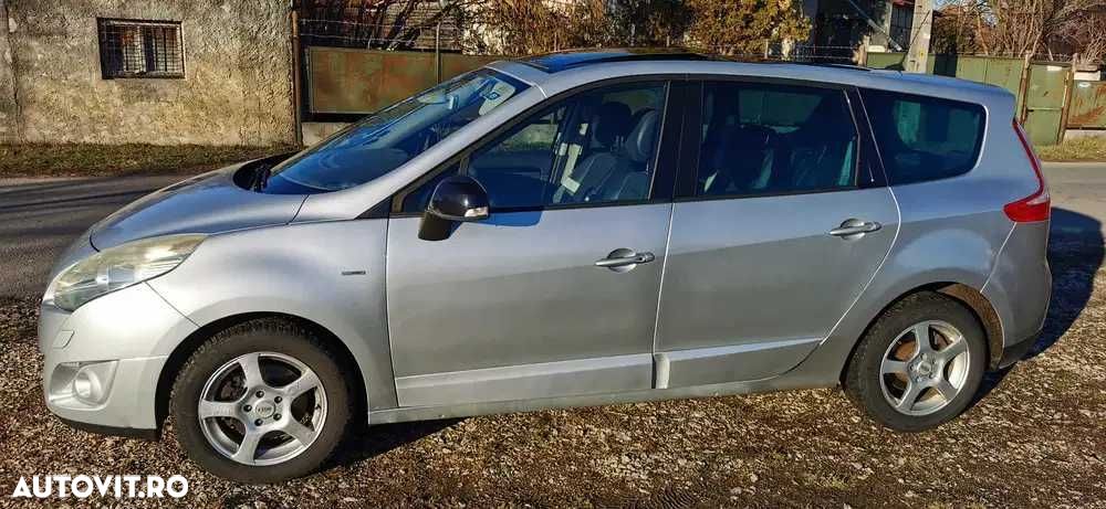 Renault Grand Scenic 1.9dCi Privilege - 1