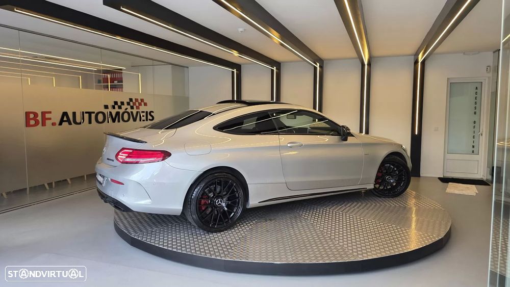 Mercedes-Benz C 220 d 9G-TRONIC Night Edition - 18