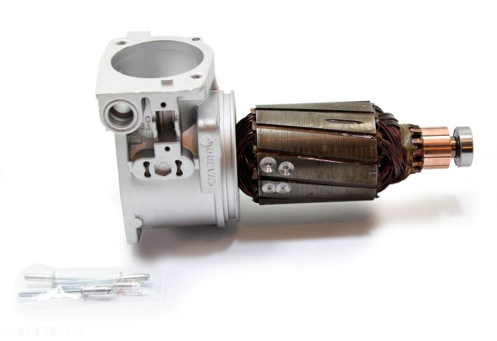 KOMPRESOR ZAWIESZENIA MERCEDES W211 W220 - SILNIK - 1