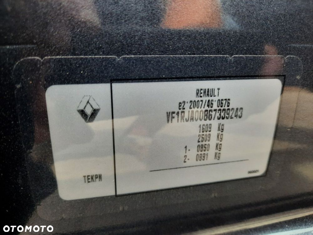 Renault Clio - 40