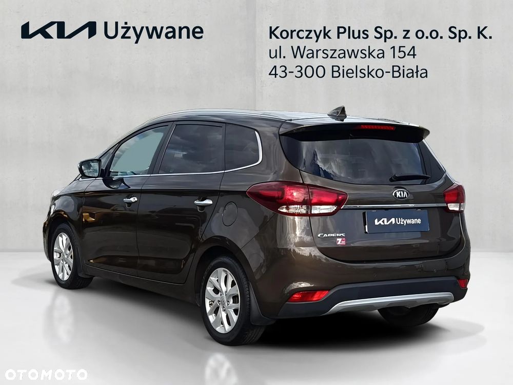 Kia Carens 1.6 GDI L 7os EU6 - 3