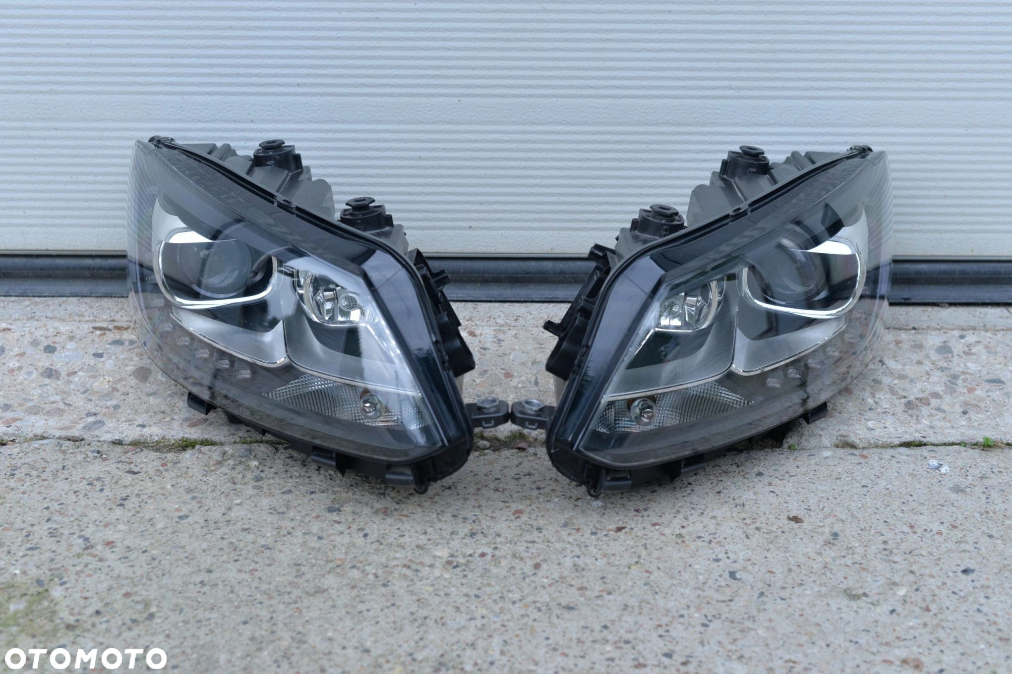 MASKA ZDERZAK GRILL BŁOTNIK PAS LAMPA H7 XENON BELKA VW TOURAN 2010-2015 - 8