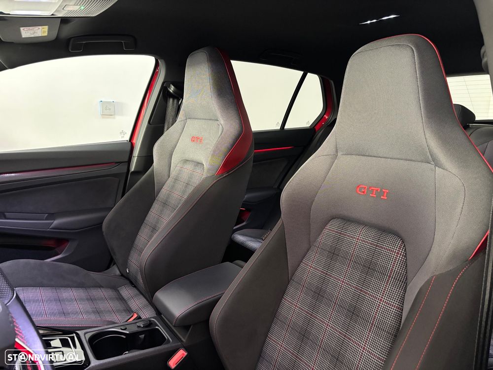 VW Golf 2.0 TSI OPF DSG GTI - 18