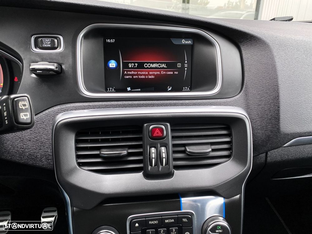 Volvo V40 D2 R Design - 13