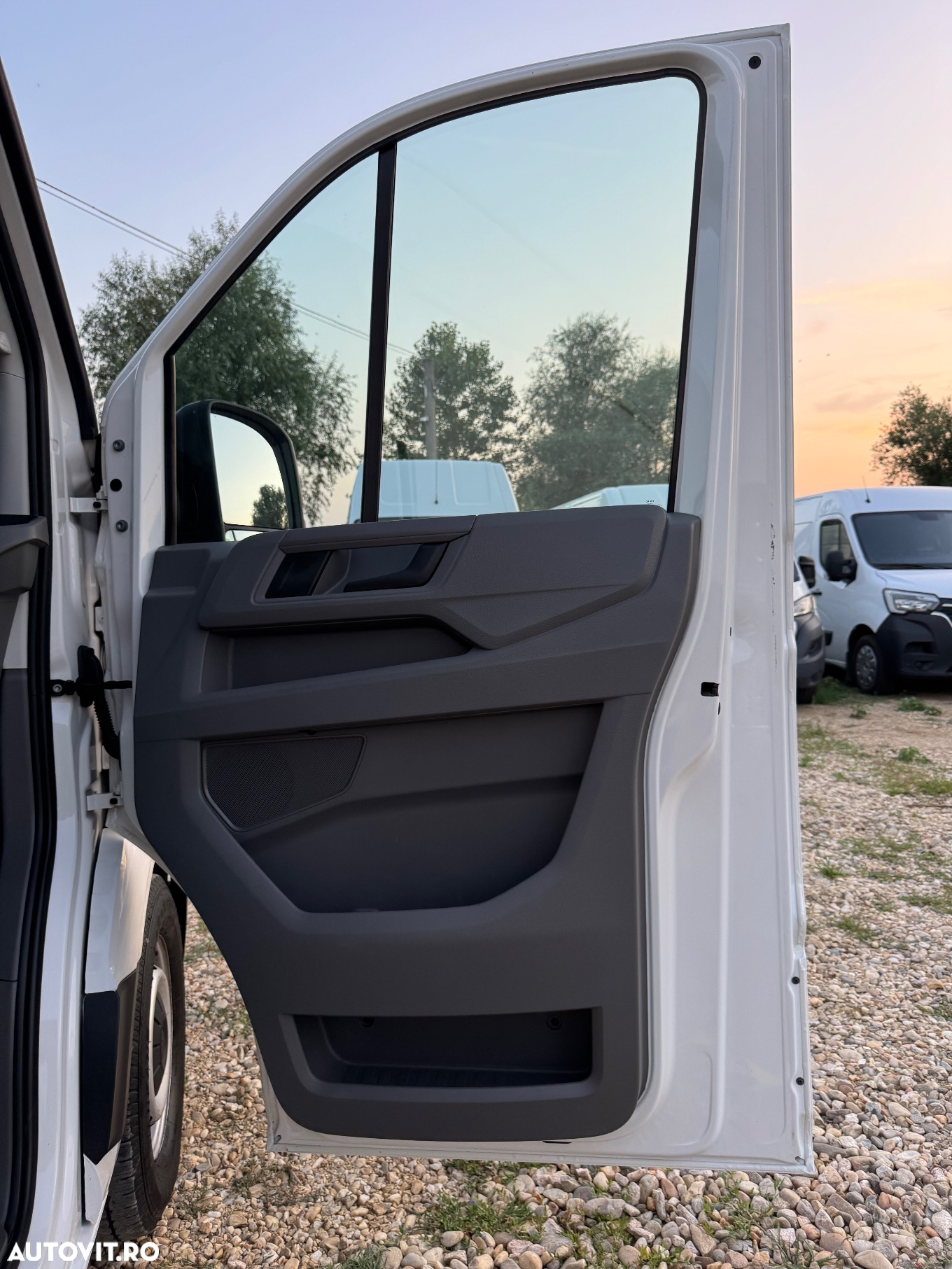 Volkswagen Crafter 2.0 Tdi 140cp Tractiune fata - 17