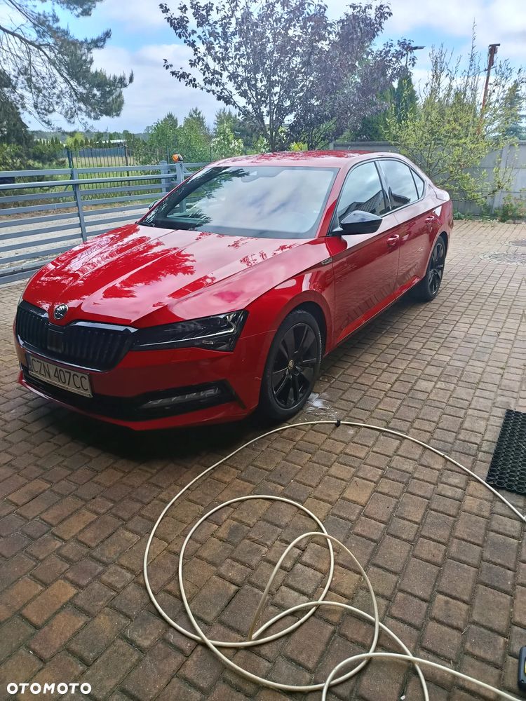 Skoda Superb 2.0 TDI SCR Sportline DSG - 1