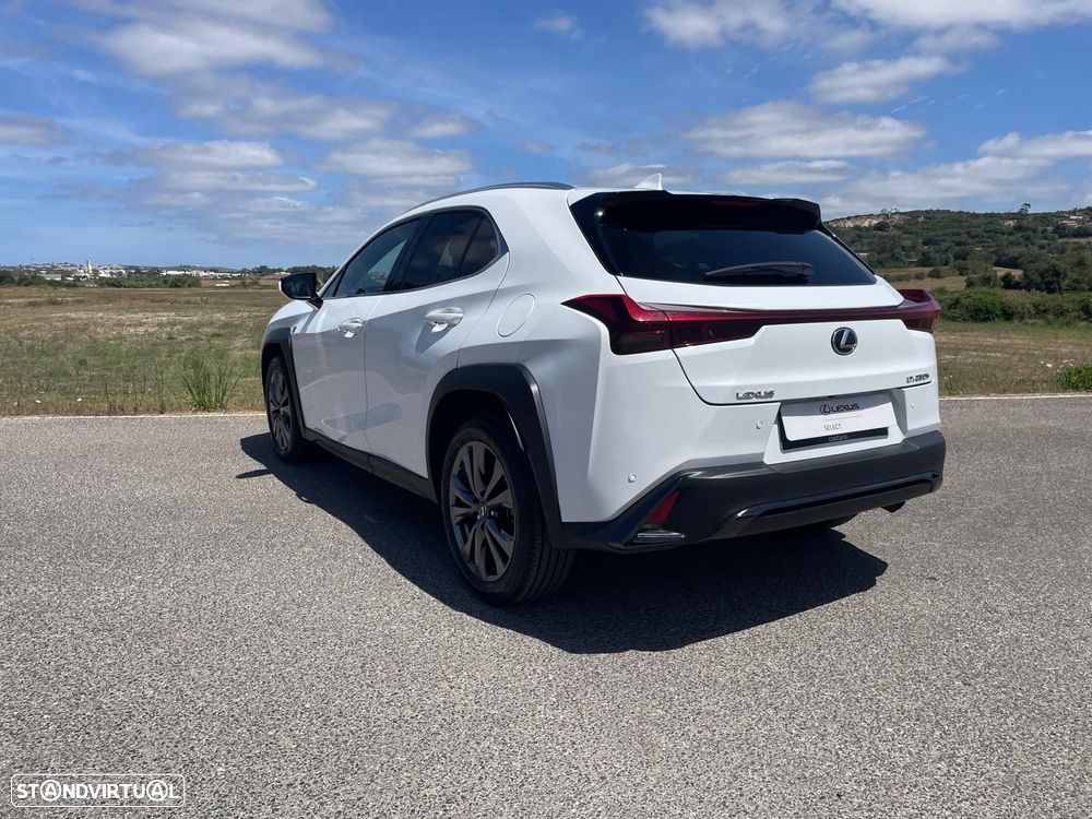 Lexus UX 250h Sport (Ecrã 12.3) - 8