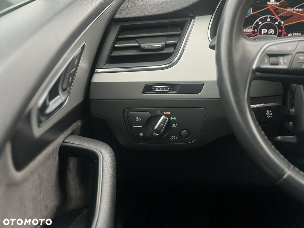 Audi Q7 - 32