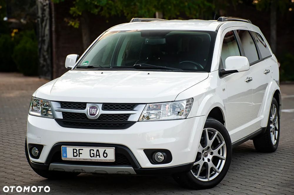 Fiat Freemont 2.0 Multijet 16V DPF Automatik Allrad Lounge - 16