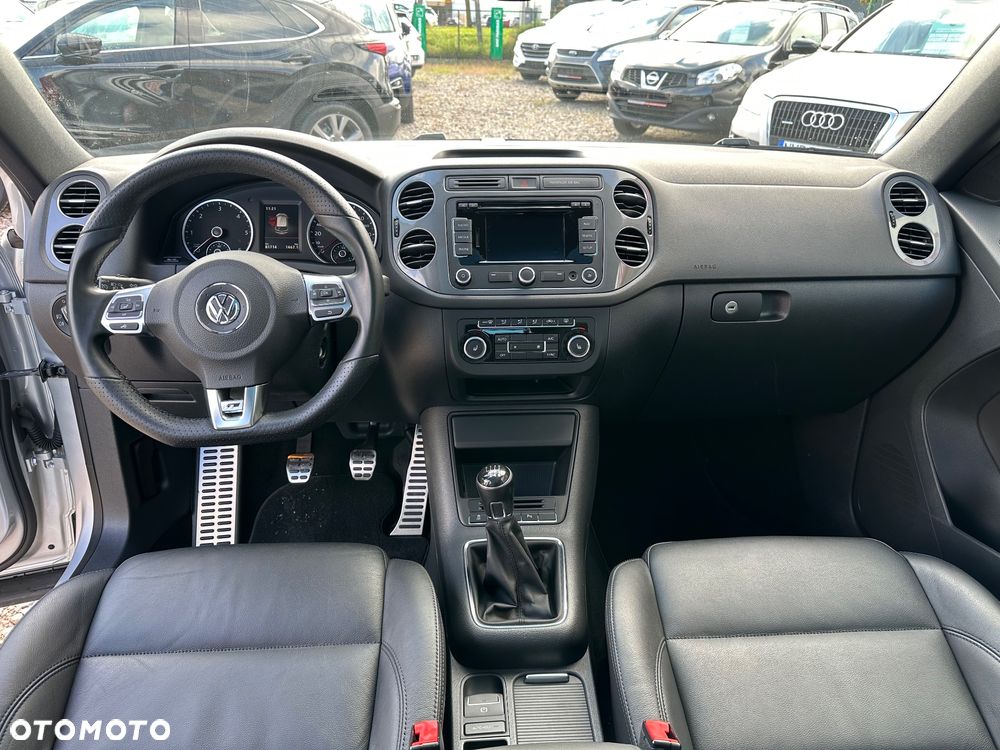Volkswagen Tiguan - 10