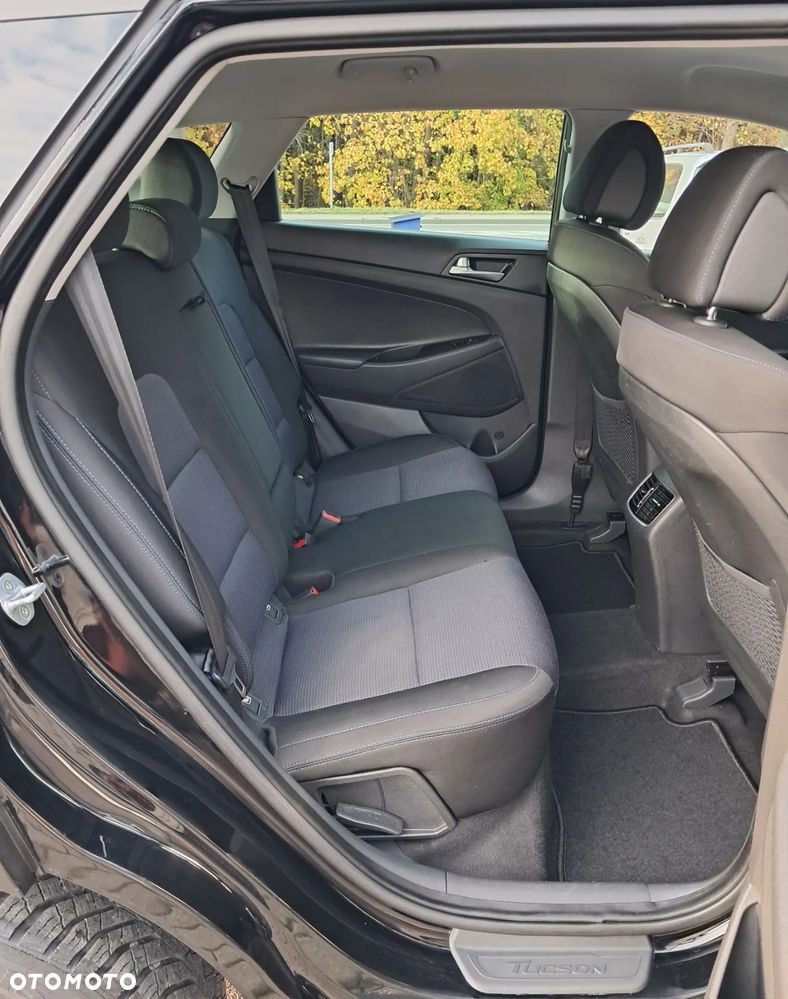 Hyundai Tucson blue 1.7 CRDi 2WD Style - 13