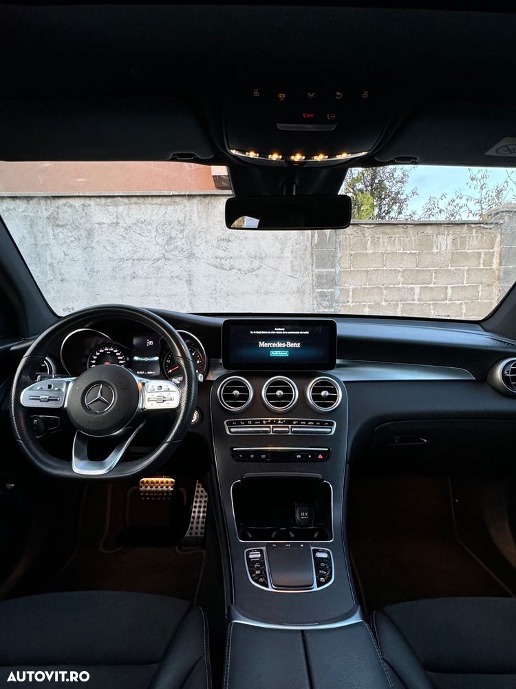 Mercedes-Benz GLC Coupe 200 d 4Matic 9G-TRONIC AMG Line Advanced - 9