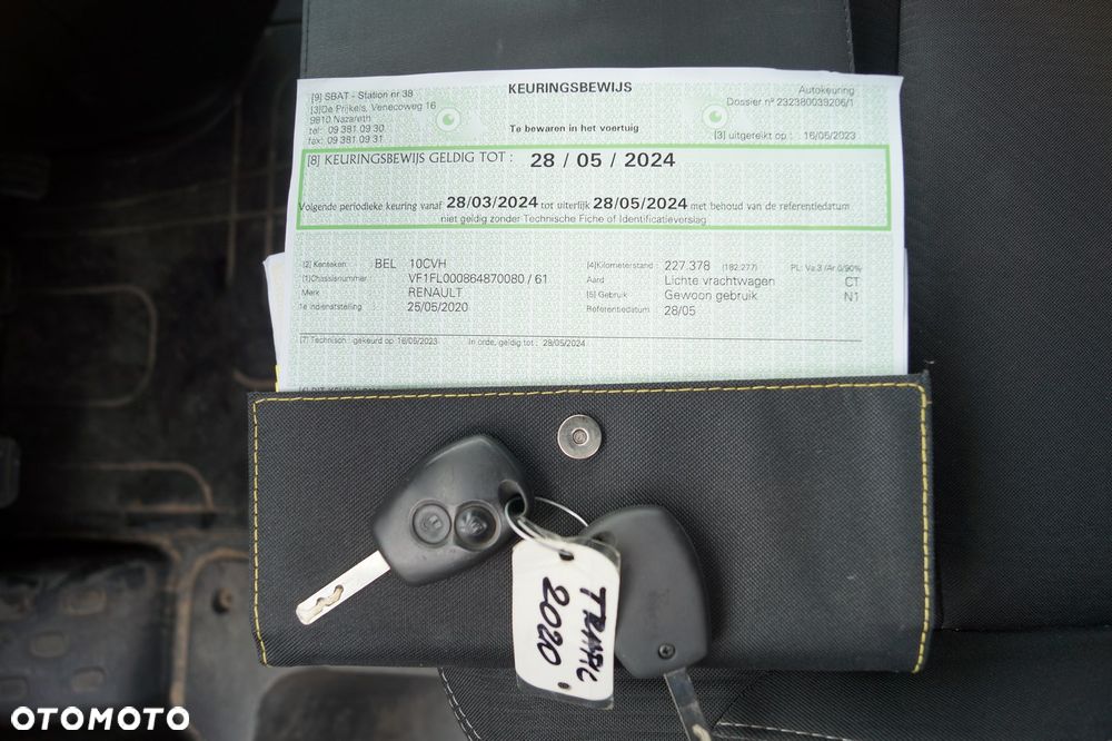 Renault Trafic - 31