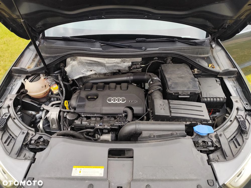 Audi Q3 - 21