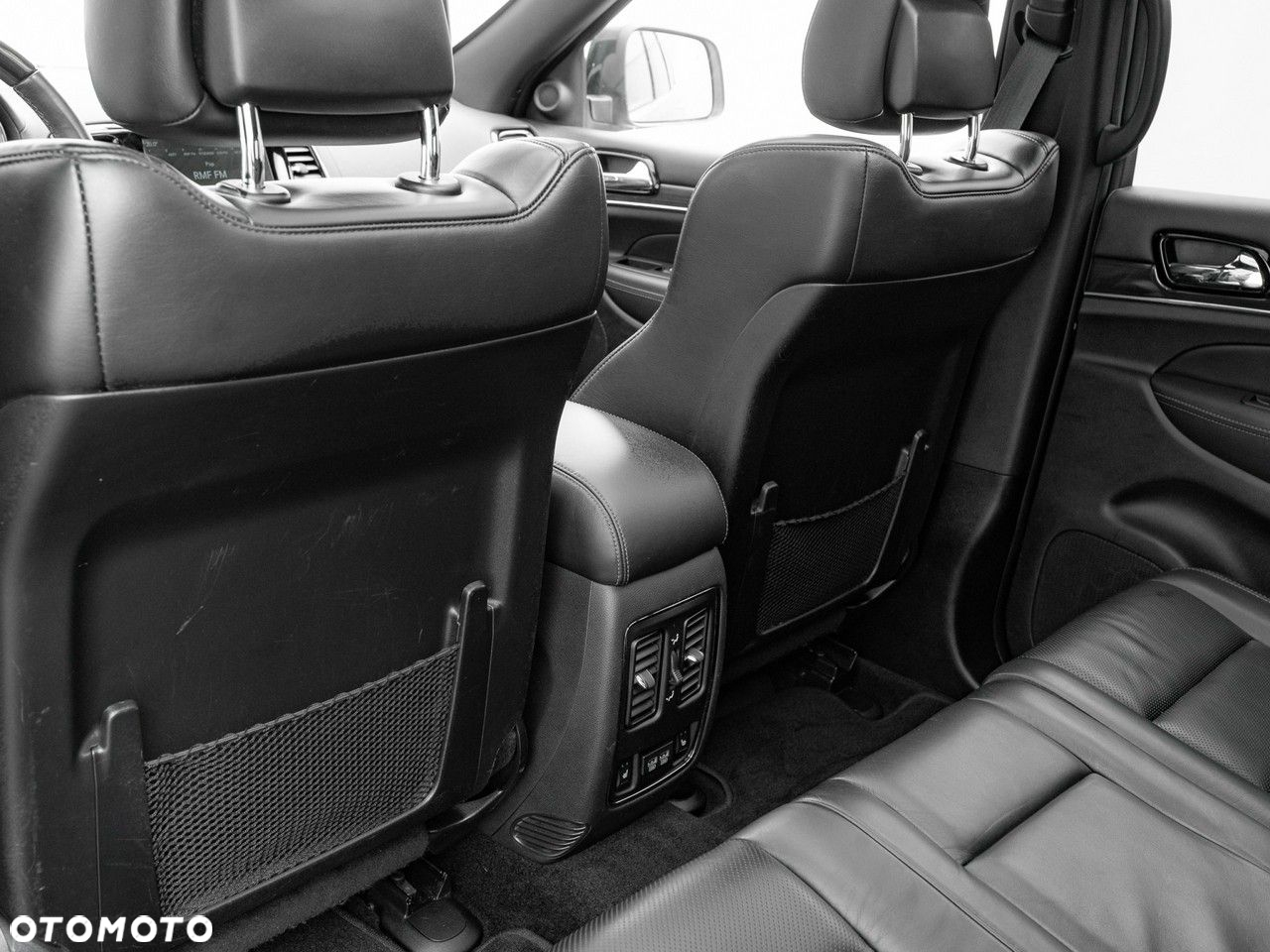 Jeep Grand Cherokee 3.0 CRD Overland - 25