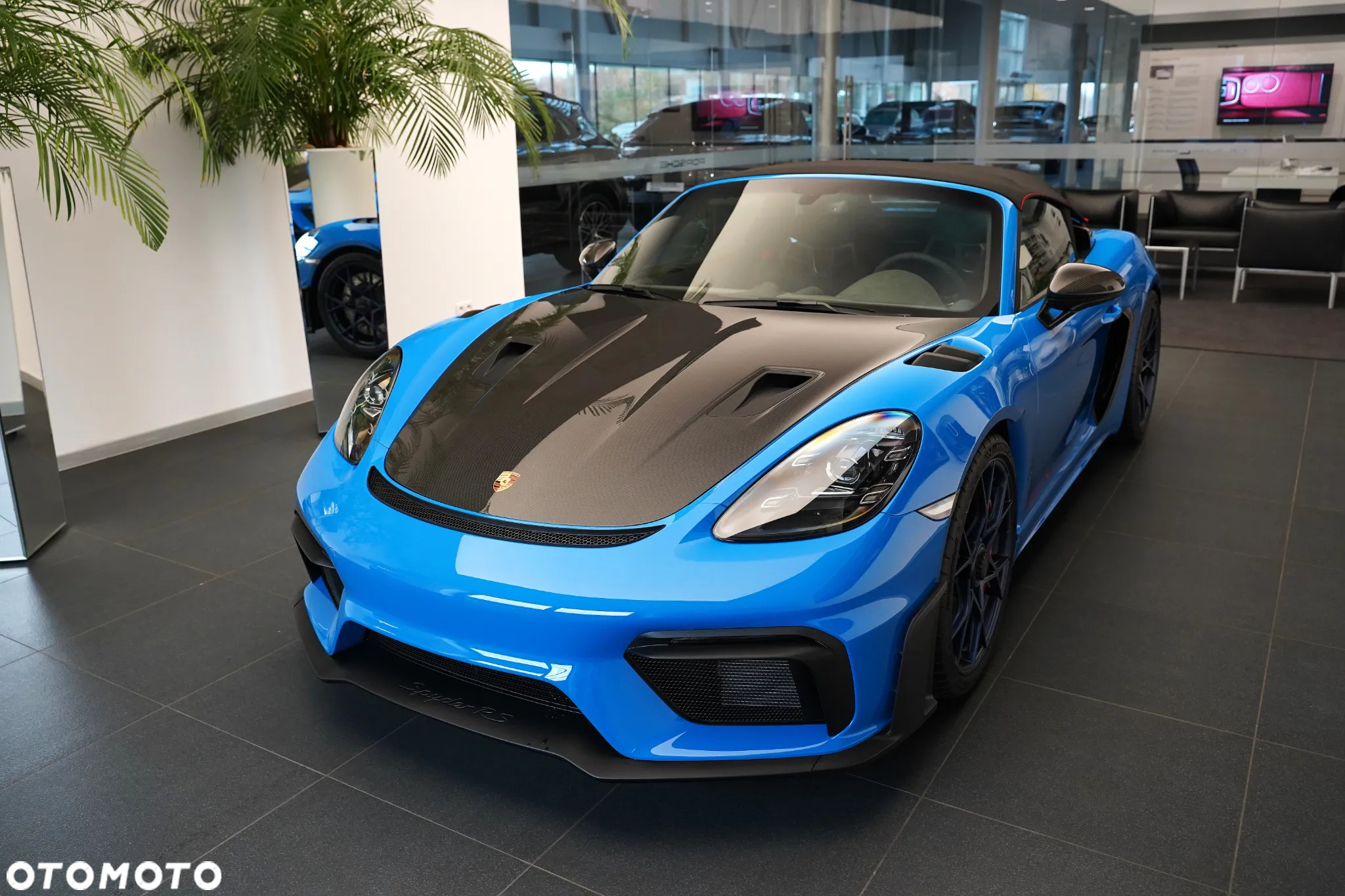 Porsche 718 Spyder - 3