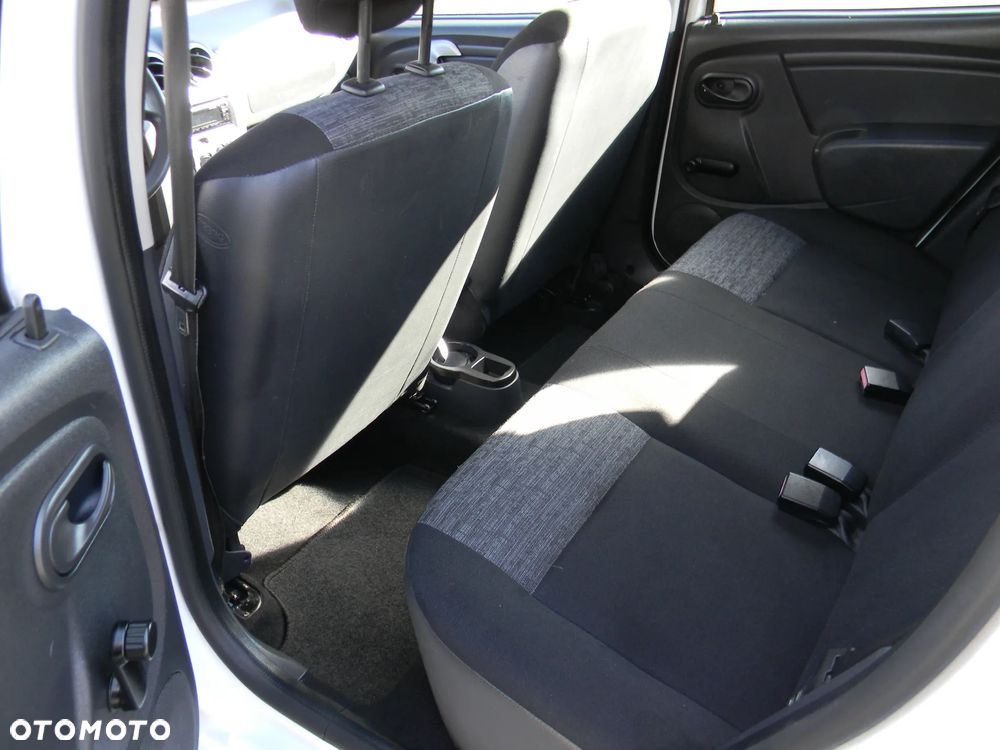 Dacia Duster 1.6 16V 4x2 Destination - 16