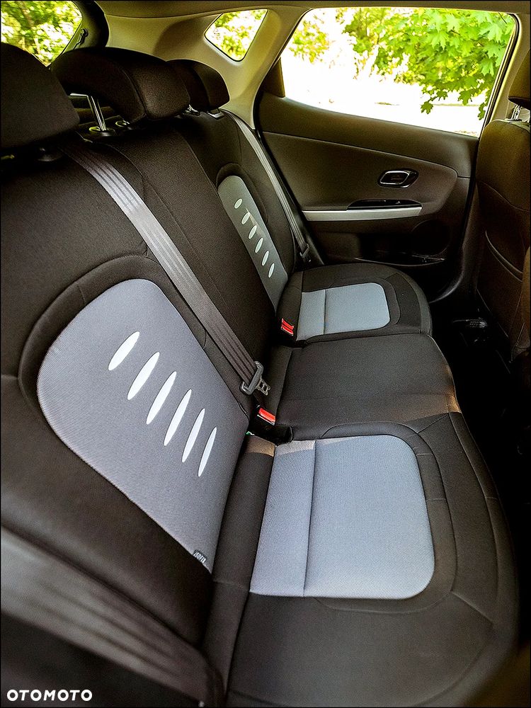 Kia Ceed - 34