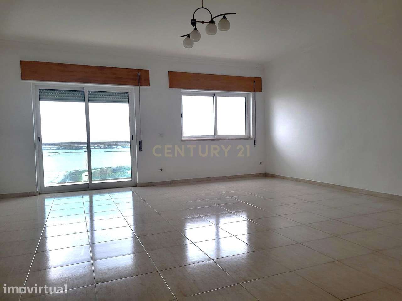 Apartamento T2 - Grande imagem: 2/11