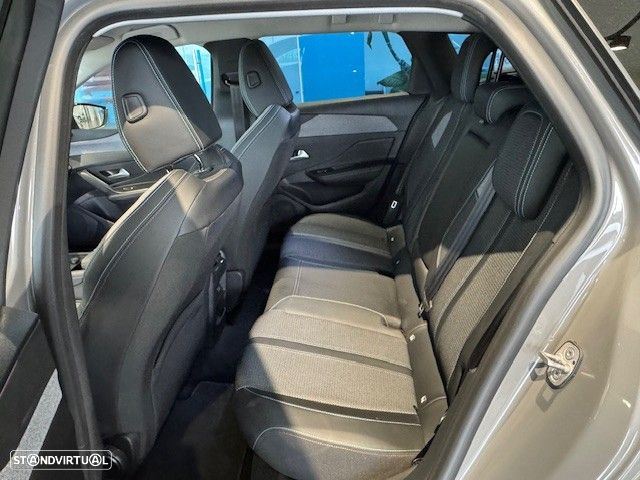 Peugeot 308 SW 1.2 PureTech Allure - 11