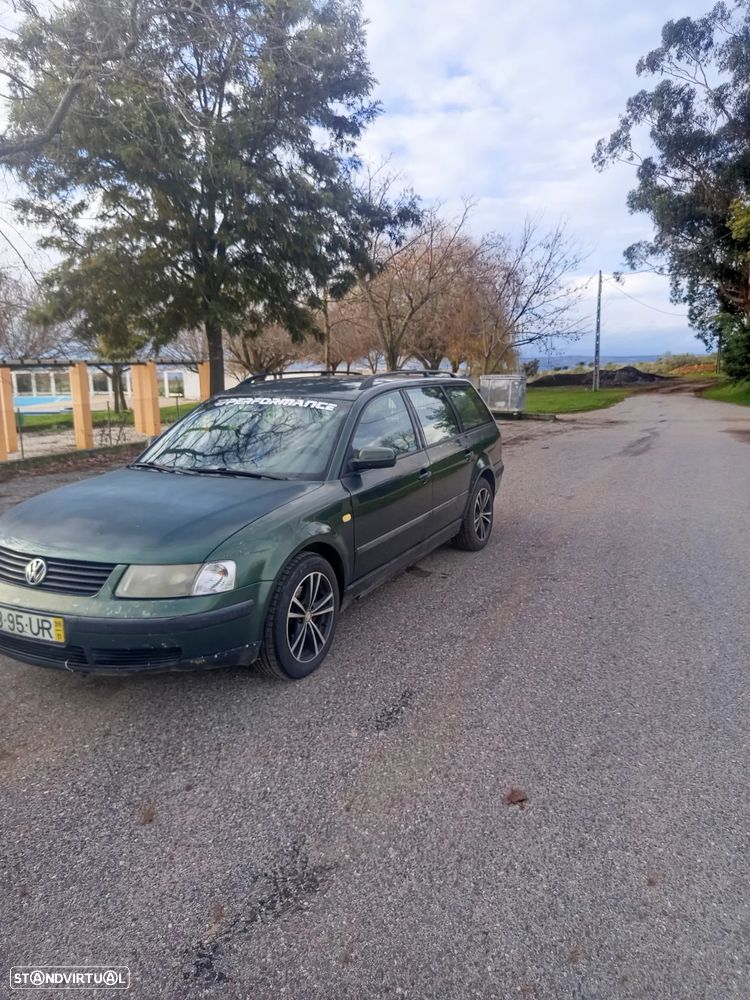 VW Passat Variant 1.9 TDi Confortline - 6