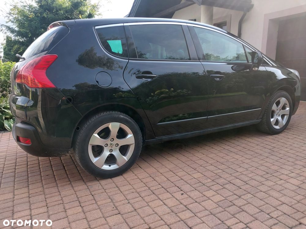 Peugeot 3008 1.6 HDi Premium - 3