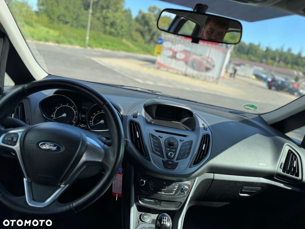 Ford B-MAX 1.0 EcoBoost Titanium - 18