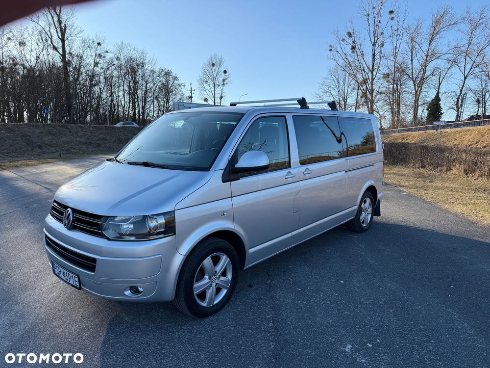 Volkswagen Multivan - 2