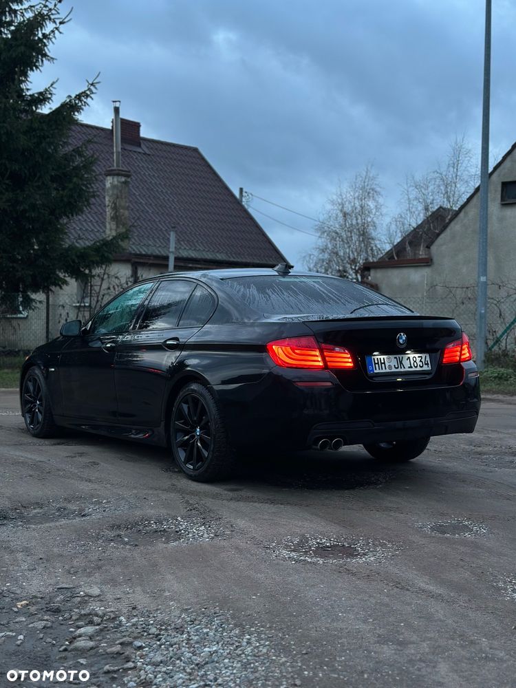 BMW Seria 5 520d Luxury Line - 13
