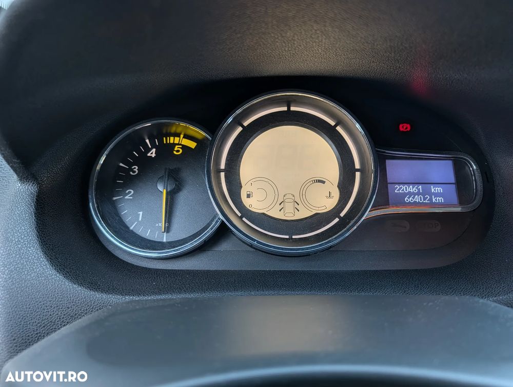Renault Megane ENERGY dCi 130 Start & Stop Bose Edition - 7
