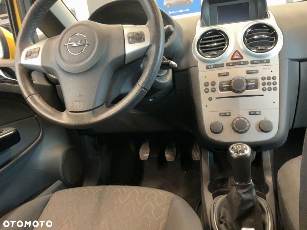 Opel Corsa - 10