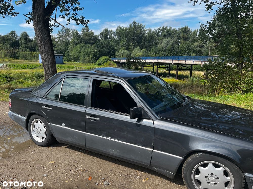 Mercedes-Benz W124 (1984-1993) - 3