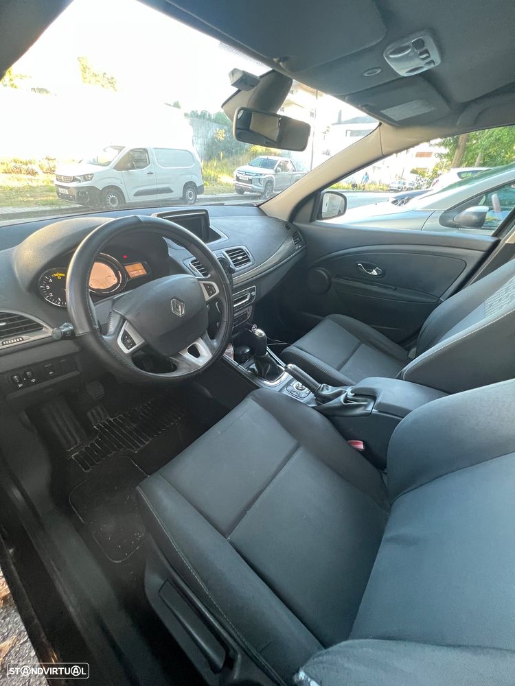Renault Mégane Sport Tourer dCi 90 FAP Paris - 6