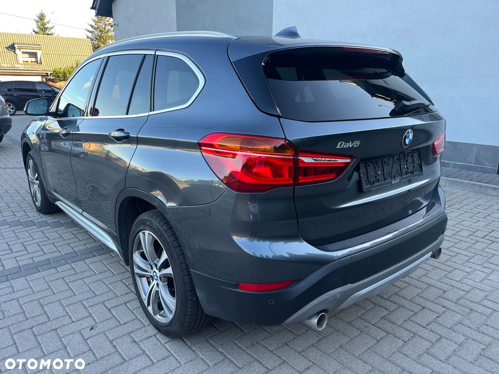 BMW X1 sDrive18d sport - 5