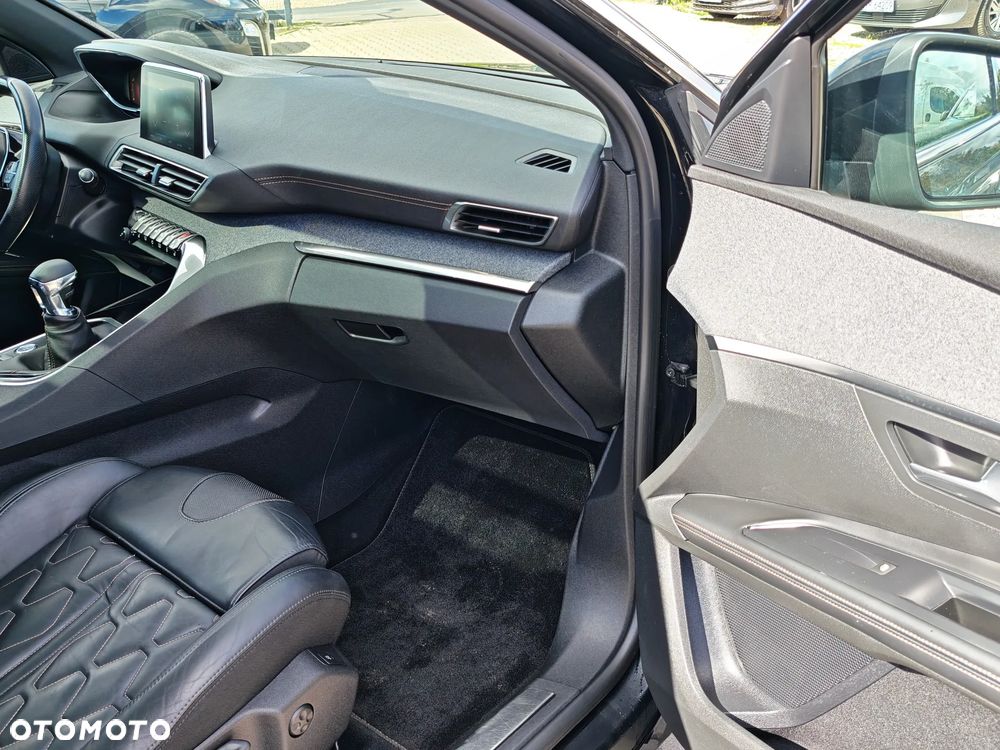 Peugeot 5008 1.2 PureTech Access - 22