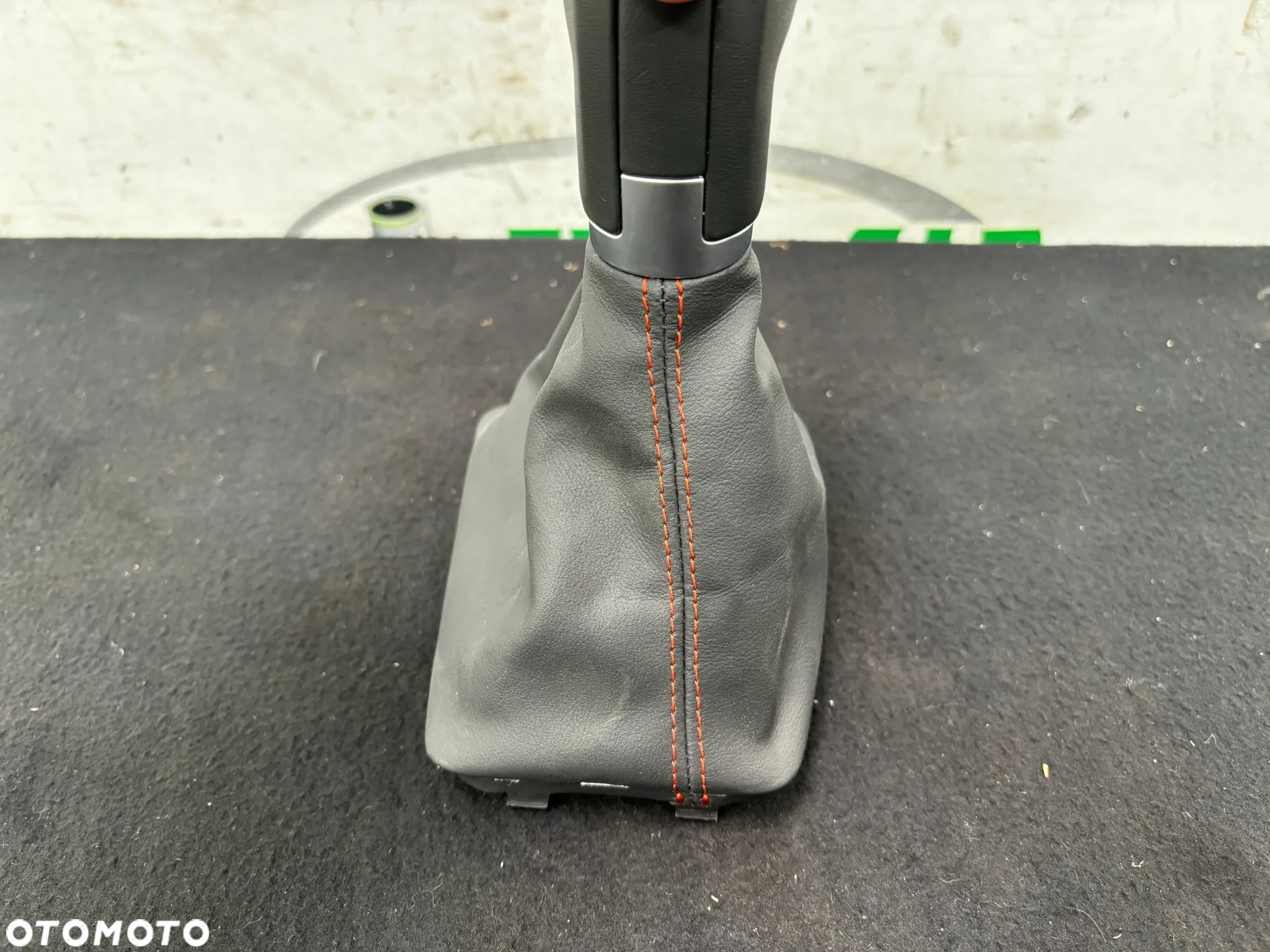 SEAT ATECA GAŁKA MESZEK FR  ZMIANY BIEGOW 577713203A - 2