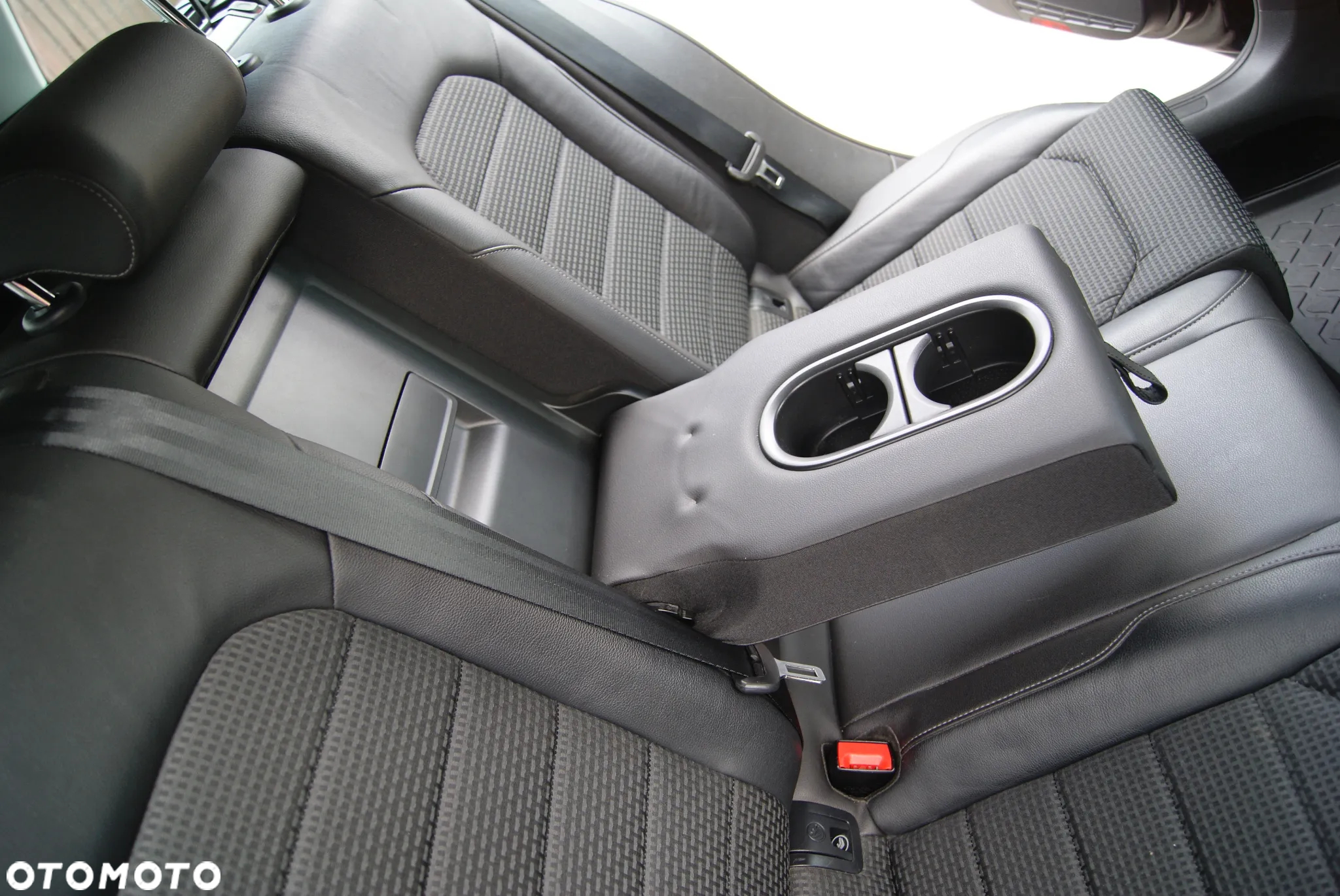 Volkswagen Golf VII 2.0 TDI BMT Comfortline EU6 - 18