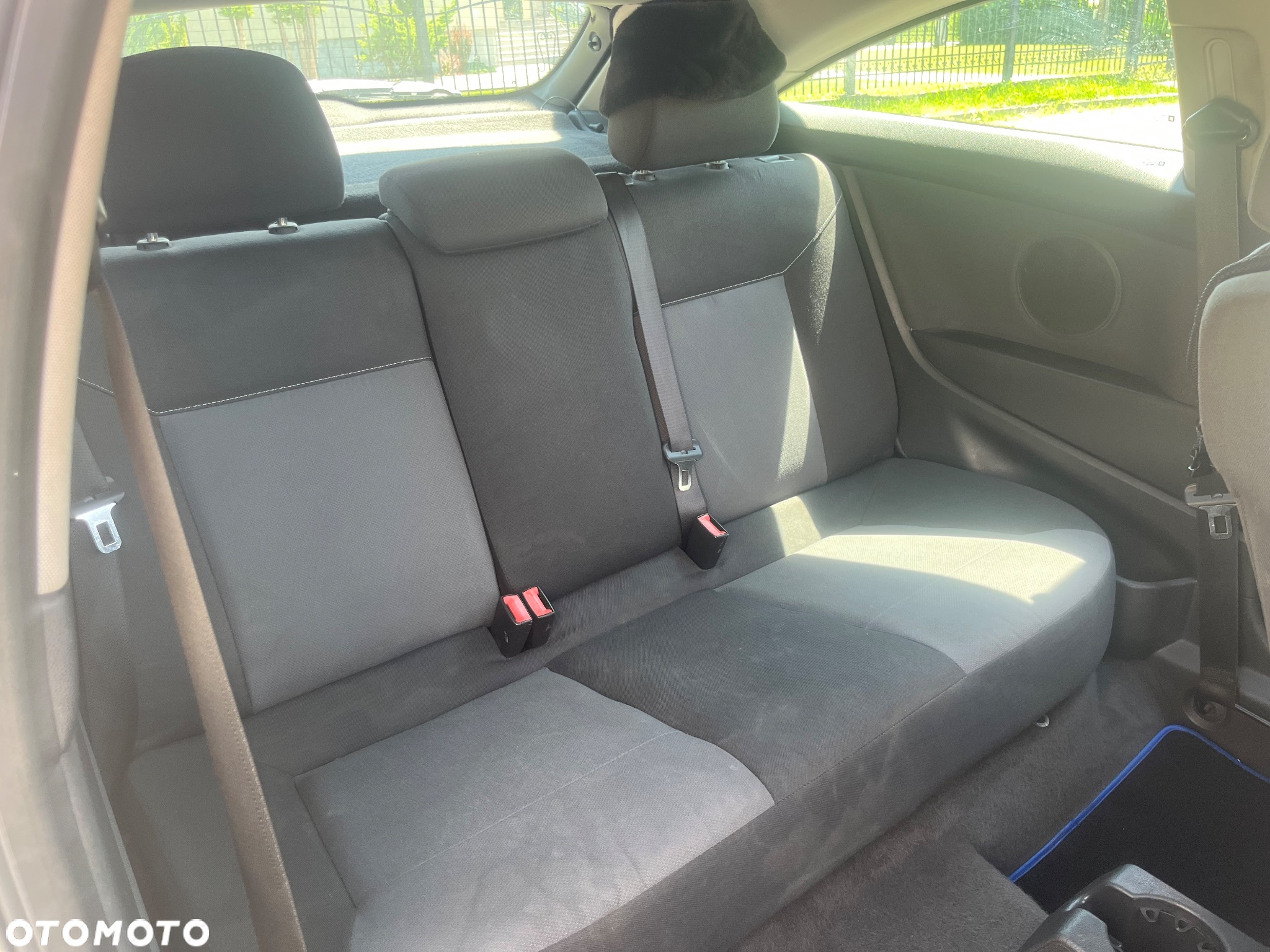 Opel Astra GTC 1.4 - 13