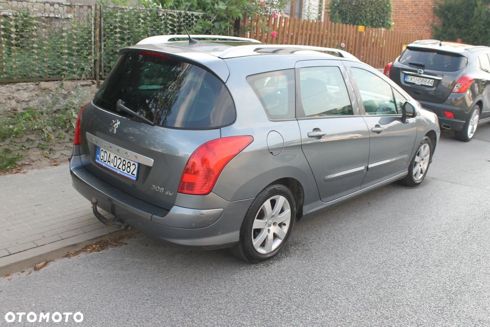 Peugeot 308 1.6 Premium - 5