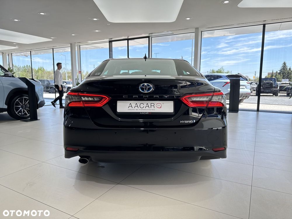 Toyota Camry 2.5 Hybrid Executive CVT - 4