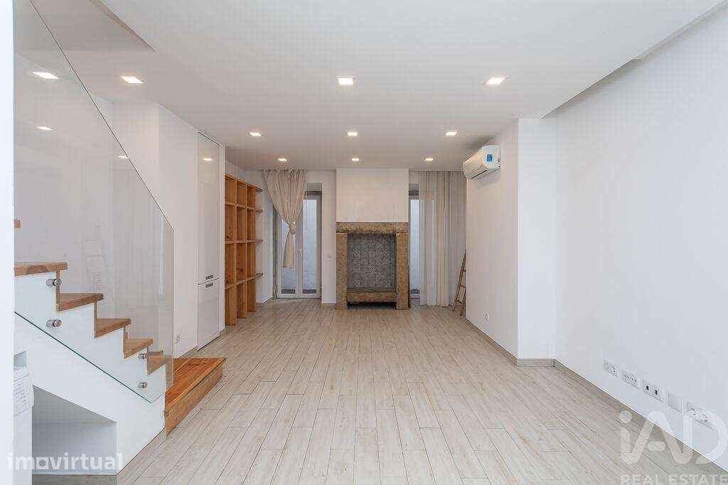 Apartamento T3 em Santa Maria Maior - Grande imagem: 2/26