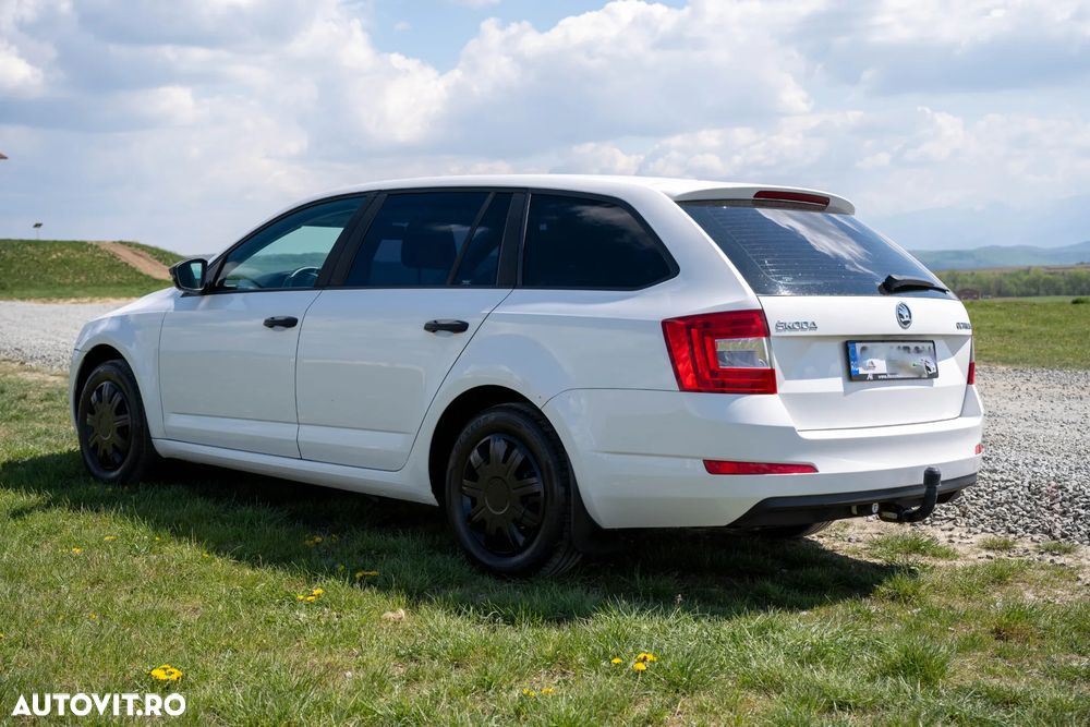 Skoda Octavia 1.6 TDI Edition - 4