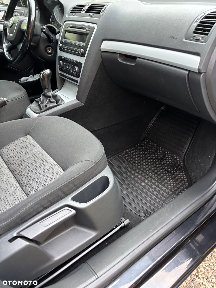 Skoda Octavia - 20