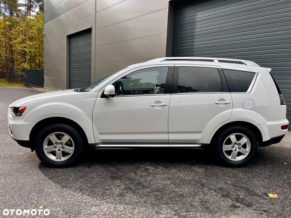 Mitsubishi Outlander 2.0 DI-D 4WD Invite - 5