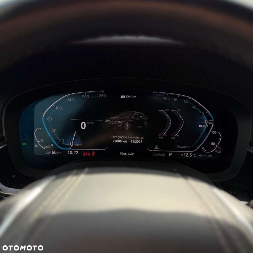 BMW Seria 5 - 36