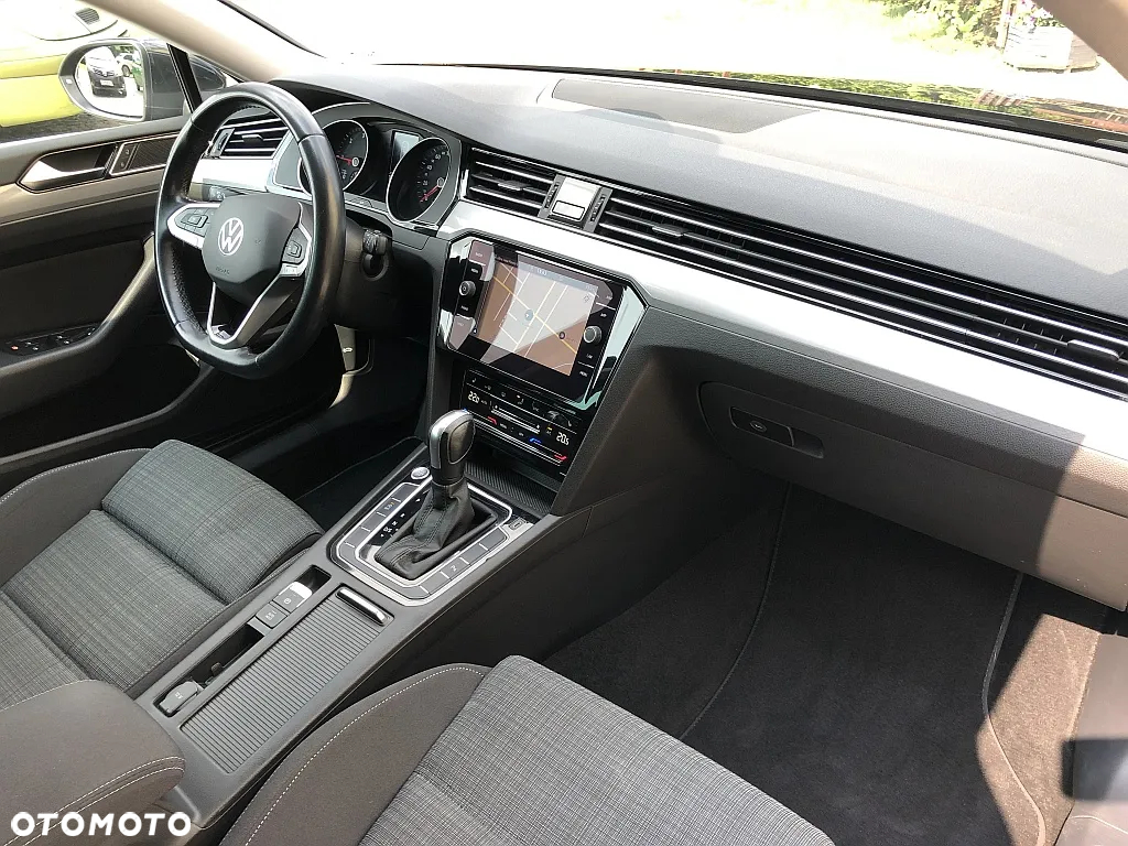Volkswagen Passat 2.0 TDI EVO Business DSG - 34