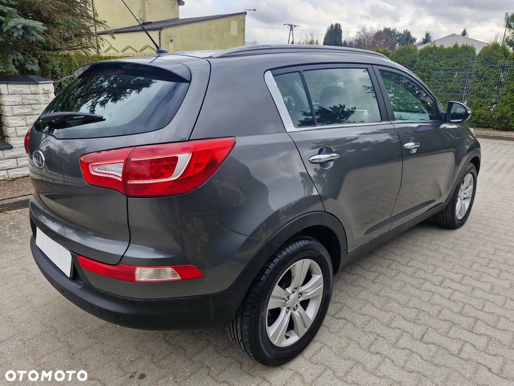 Kia Sportage 2.0 CVVT 2WD Automatik Vision - 31