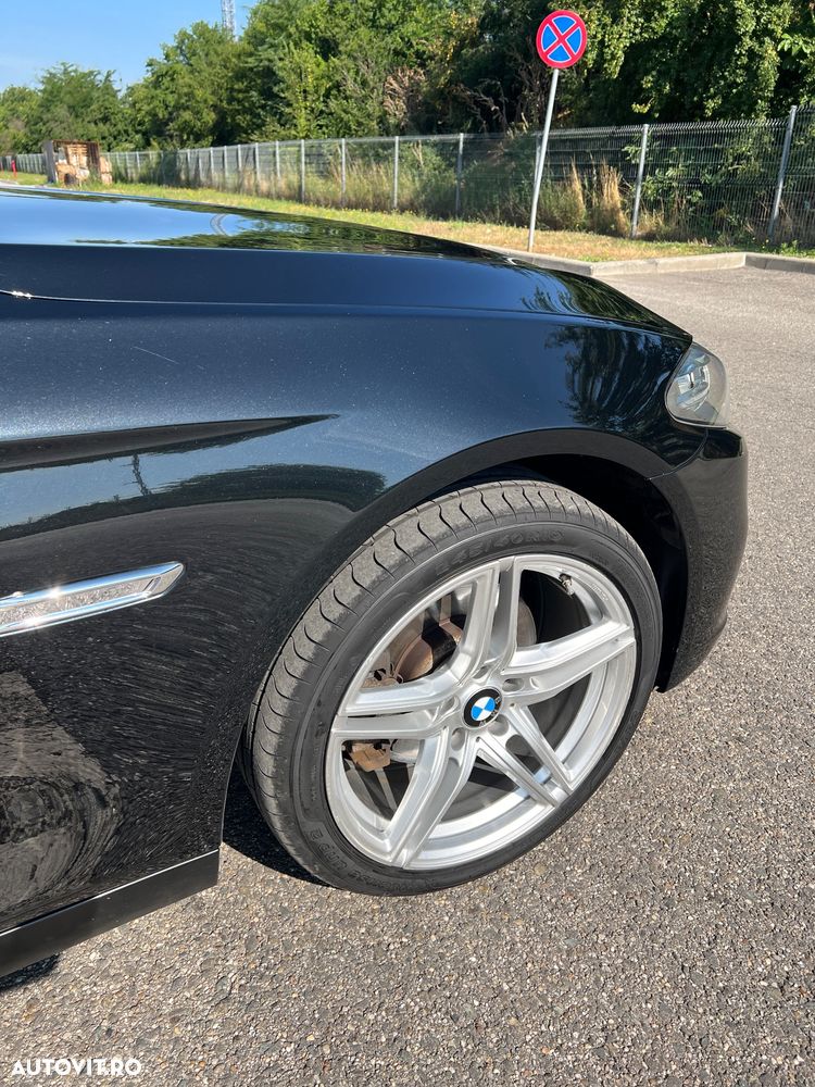 BMW Seria 5 520d Aut. Luxury Line - 16