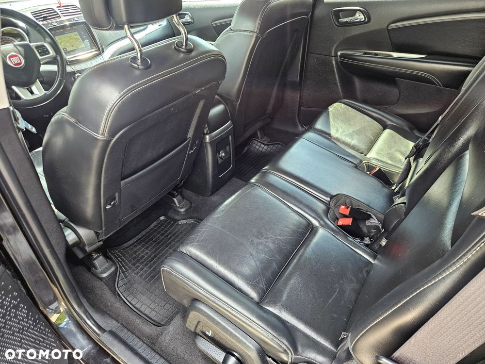 Fiat Freemont 2.0 Multijet 16V DPF Automatik Allrad Black Code - 39