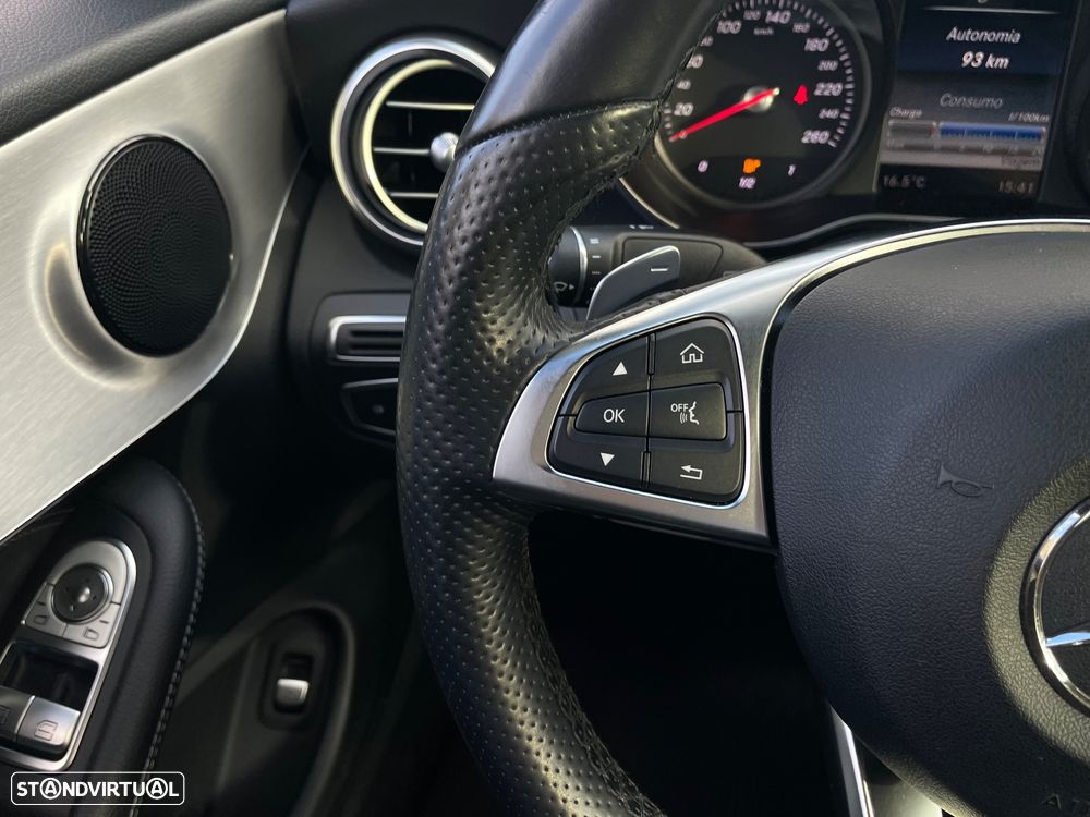 Mercedes-Benz C 220 d Coupe 9G-TRONIC AMG Line - 22